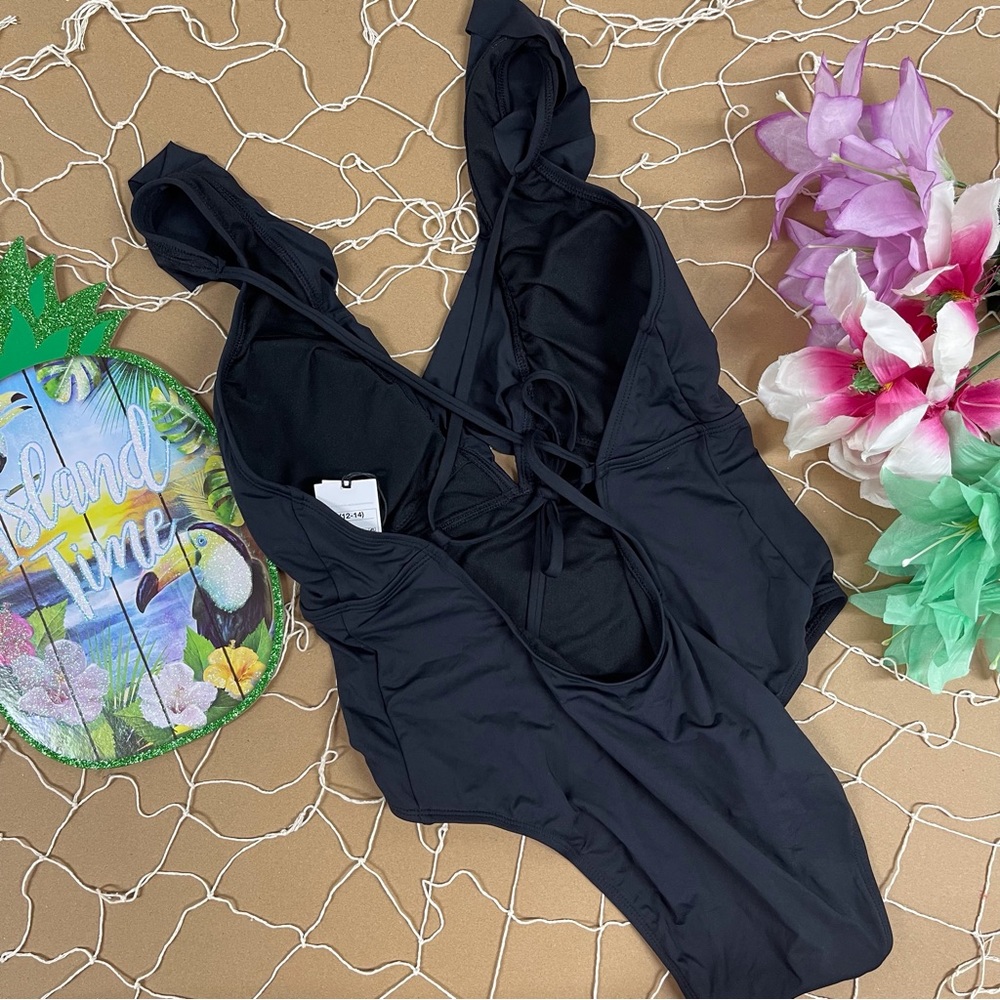 🏝️PLUNGE RUFFLE LOW BACK SWIMSUIT - Picture 6 of 10